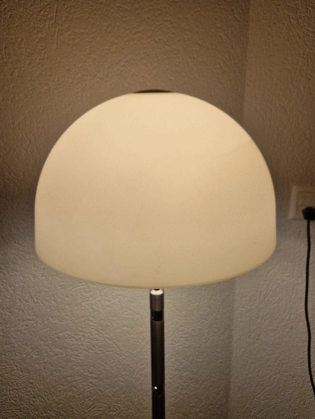 Pfister Lampade: Lampe sur pied Anemone – Usato da Avenches venduto da Estevi 2