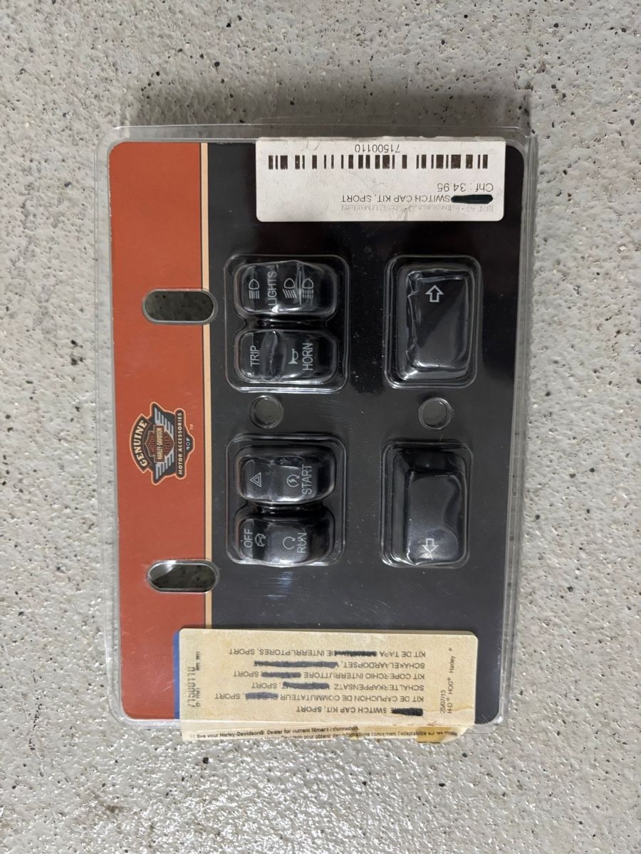 Harley-Davidson Tutti i ricambio per moto: Harley Davidson Schalterkappen Kit, Neu & Originalverpackt – Nuovo (secondo la descrizione) da Hünenberg venduto da Melanie800