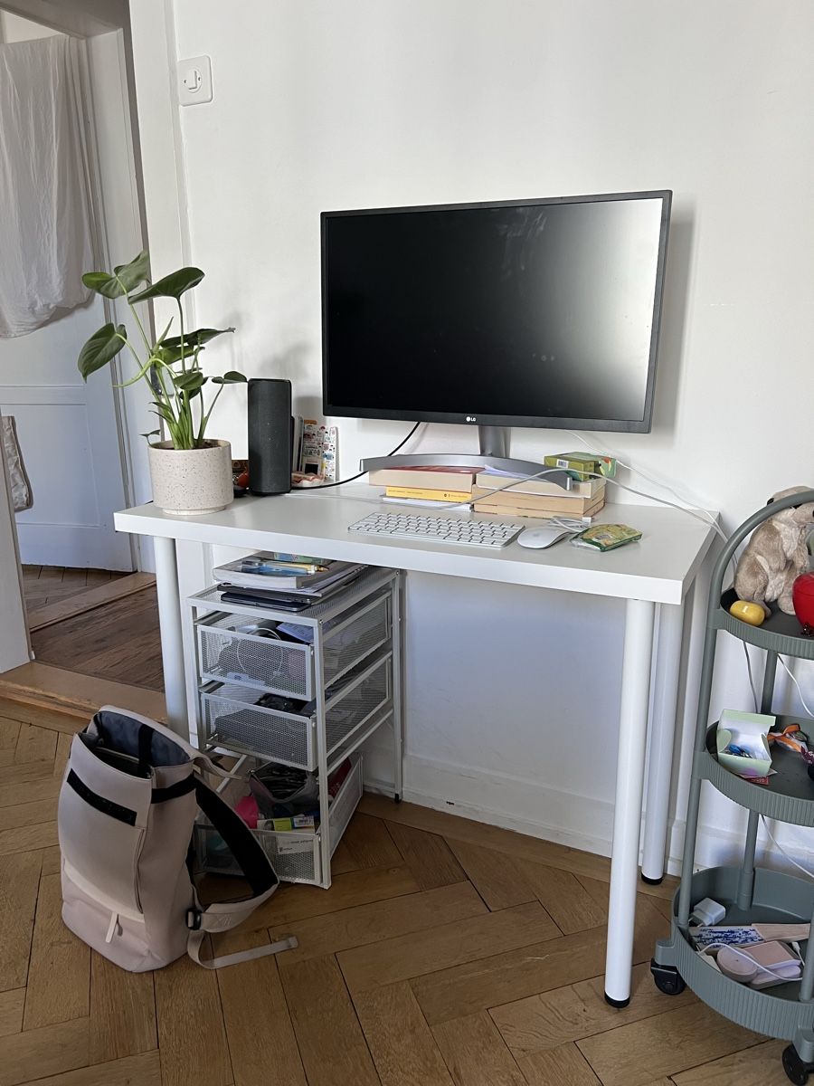 Scrivanie: IKEA desk – Usato da Zürich venduto da silviaemme