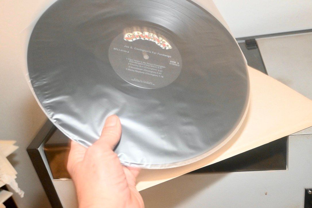 Vinyles: Joe E. Covington's Fat Fandango SAME 1973 US LP VG+/VG+(+) – D'occasion à Pfaffhausen par mono_rec 6