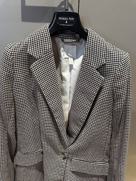 H&M Giacche: Blazer H&M – Usato da Lenzburg venduto da marciaX19 1