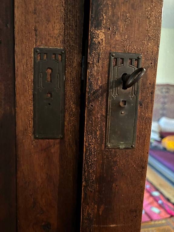 Armadi: Schrank – Usato da Turgi venduto da pipapo59 2