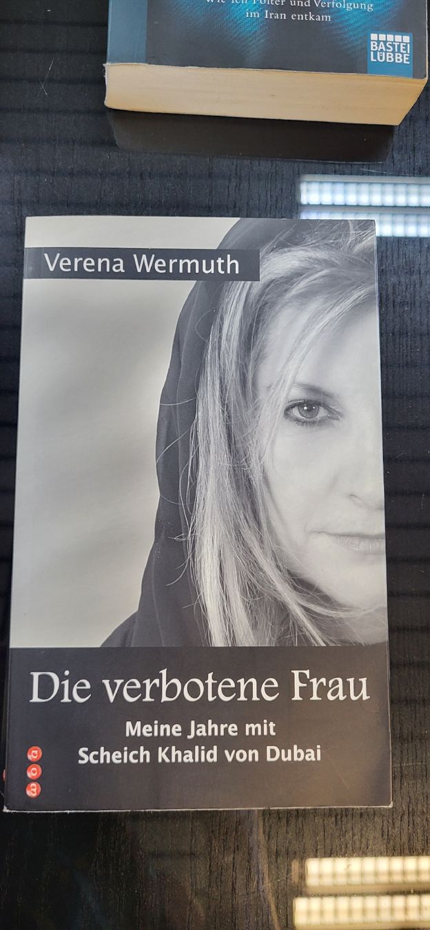 Libri: 4 Romane "Erfahrungen" - Spannende Geschichten – Usato da Figino venduto da mayam63 4