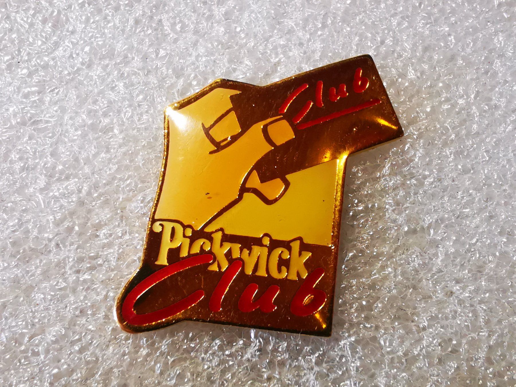 Placchette & Badge: Ansteckpin 160: Pickwick Club – Usato da Oppligen venduto da Pin-Fall-Shop