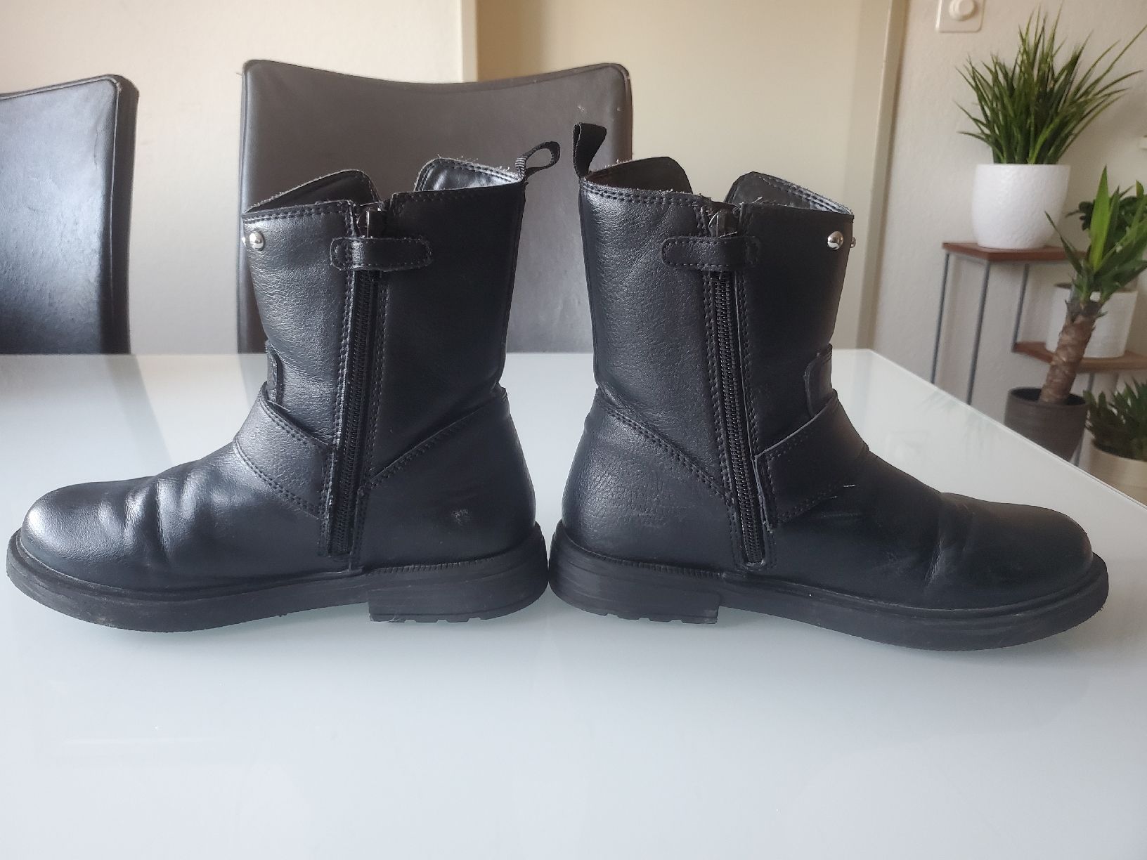 Geox Chaussures garçon: Geox Mädchen Stiefel, Gr. 35 – D'occasion à Frauenfeld par BeneFull 2