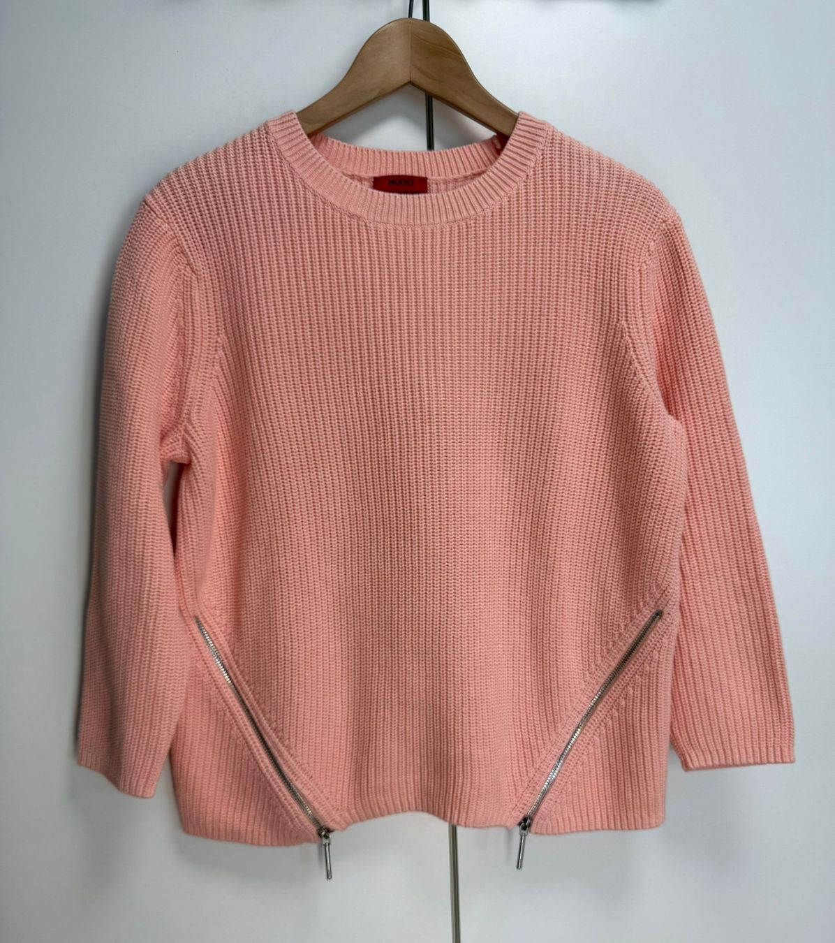 Hugo Boss Pullover & Sweatshirts: Hugo Boss Damenpulli Gr. M - 100% Baumwolle - NP 250 CHF – Neu (gemäss Beschreibung) aus Frauenfeld von LIL_NA