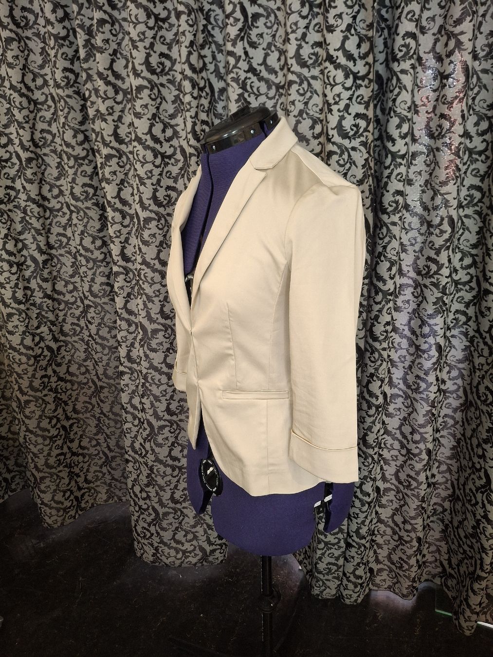 Hallhuber Giacche: Hallhuber Basic Blazer beige Grösse 38 Organic Cotton – Usato da Füllinsdorf venduto da DeGyMe 1