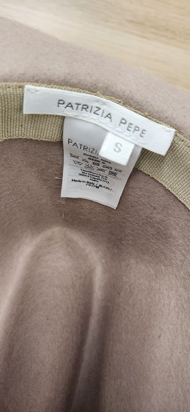 Copricapi, berretti & cappellini: Patrizia Pepe Hut Gr.S NEU! – Nuovo e nell'imballaggio originale da Wollerau venduto da CH8832 5