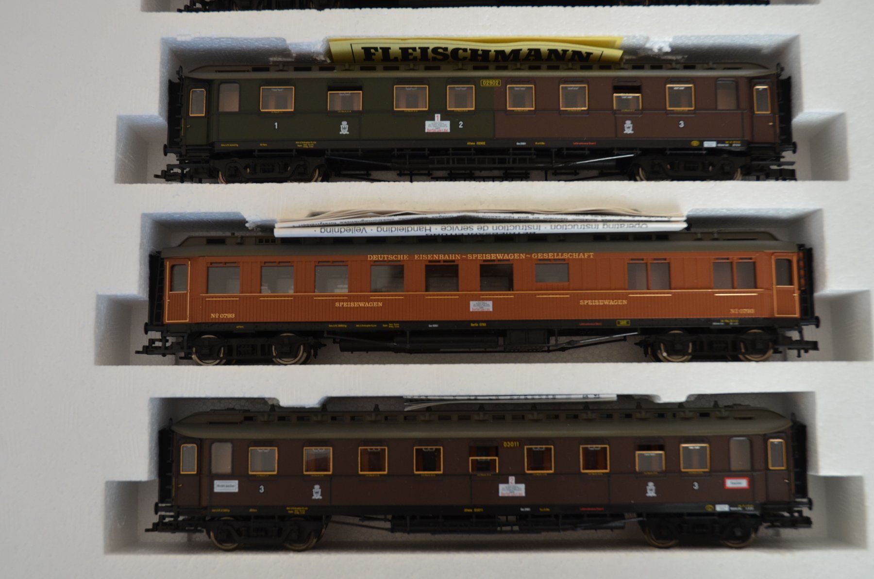 Fleischmann Modellini di ferrovie: Fleischmann Set 4898 - Preussischer Schnellzug – Usato da Cavardiras venduto da WaschBaer56 3