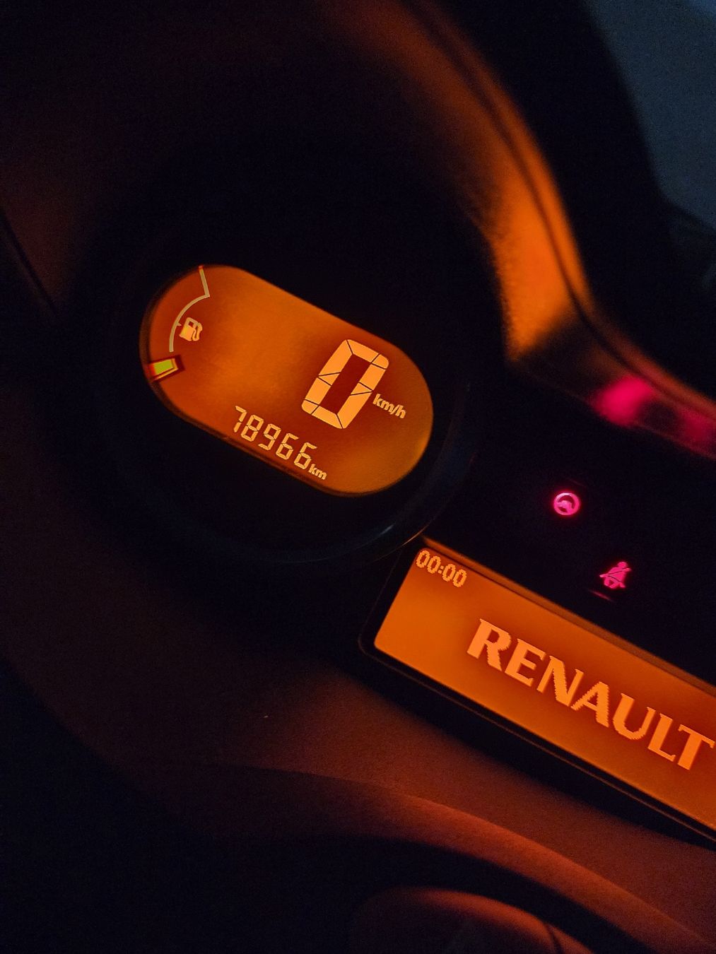 Renault Automobili: Renault Twingo Motor – Usato da Zuchwil venduto da Kevi2022 3