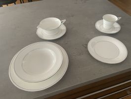 Geschirr von Gustavsberg. Bone China Porzellan