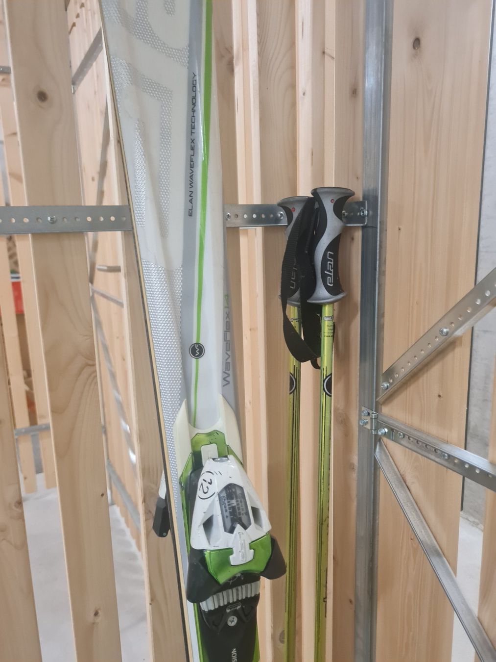 Elan Skis: Ski – Gebraucht aus Suhr von jess_49 2