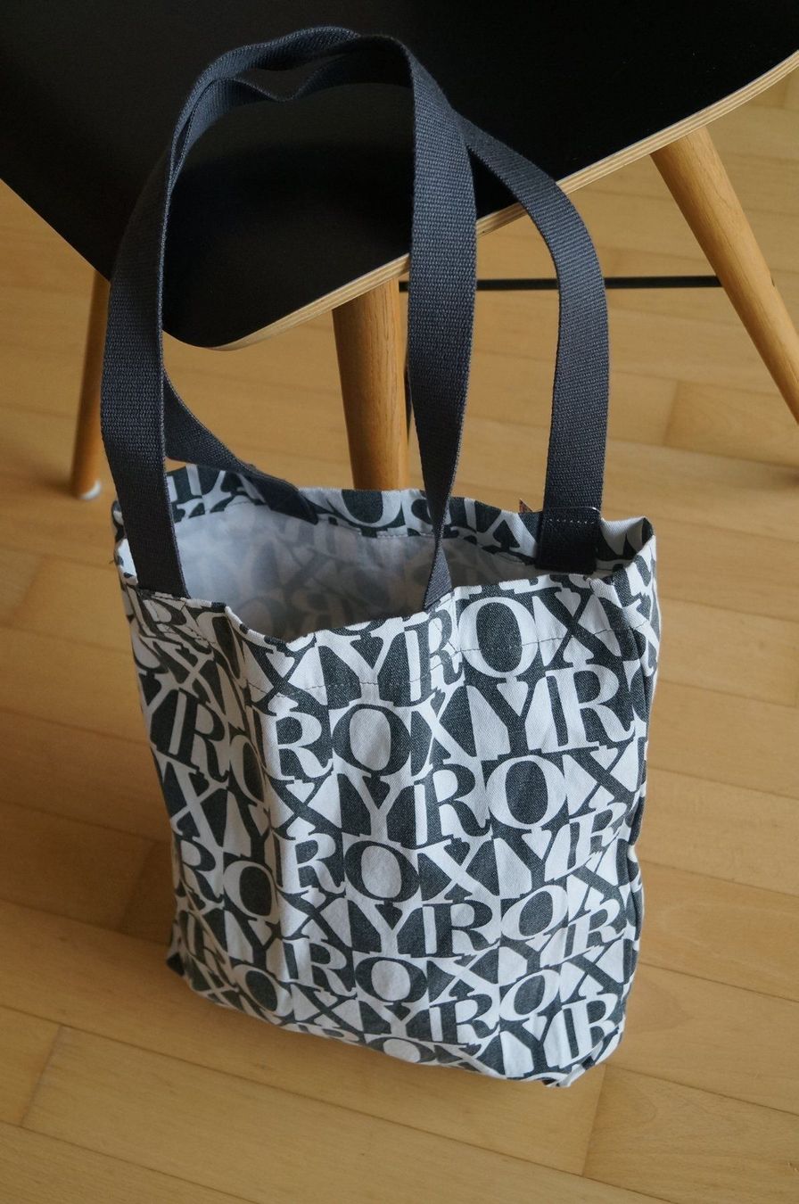 Roxy Borse da donna: Roxy Umhängetasche, neu – Nuovo e nell'imballaggio originale da Köniz venduto da Fred333 2