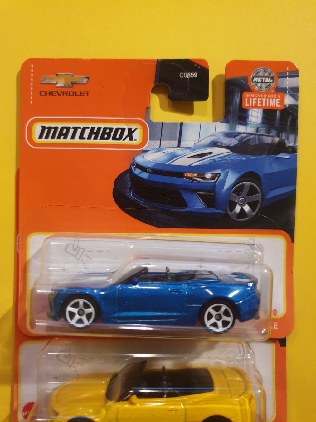Matchbox Modellini d'auto: 2 x Matchbox '16 CHEVY CAMARO CONVERTIBLE – Nuovo e nell'imballaggio originale da Oftringen venduto da Rotor 2