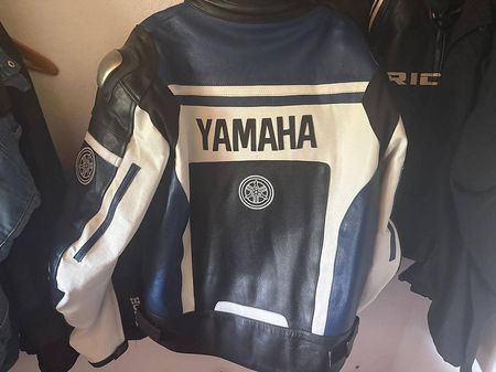 Yamaha Lederjacke