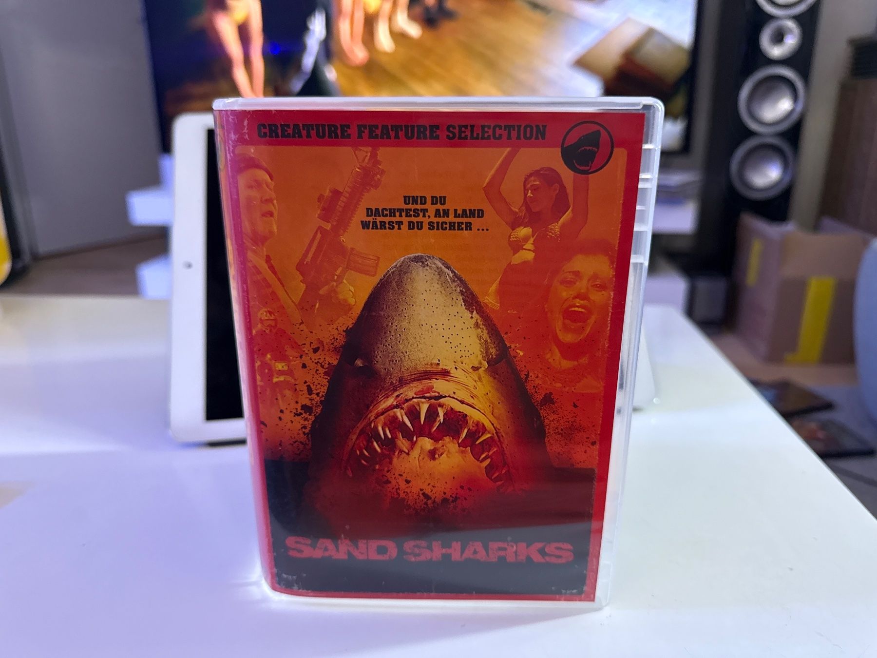 Tutti i DVDs: Sand Sharks Uncut Vergriffen – Usato da Allschwil venduto da meeresperle