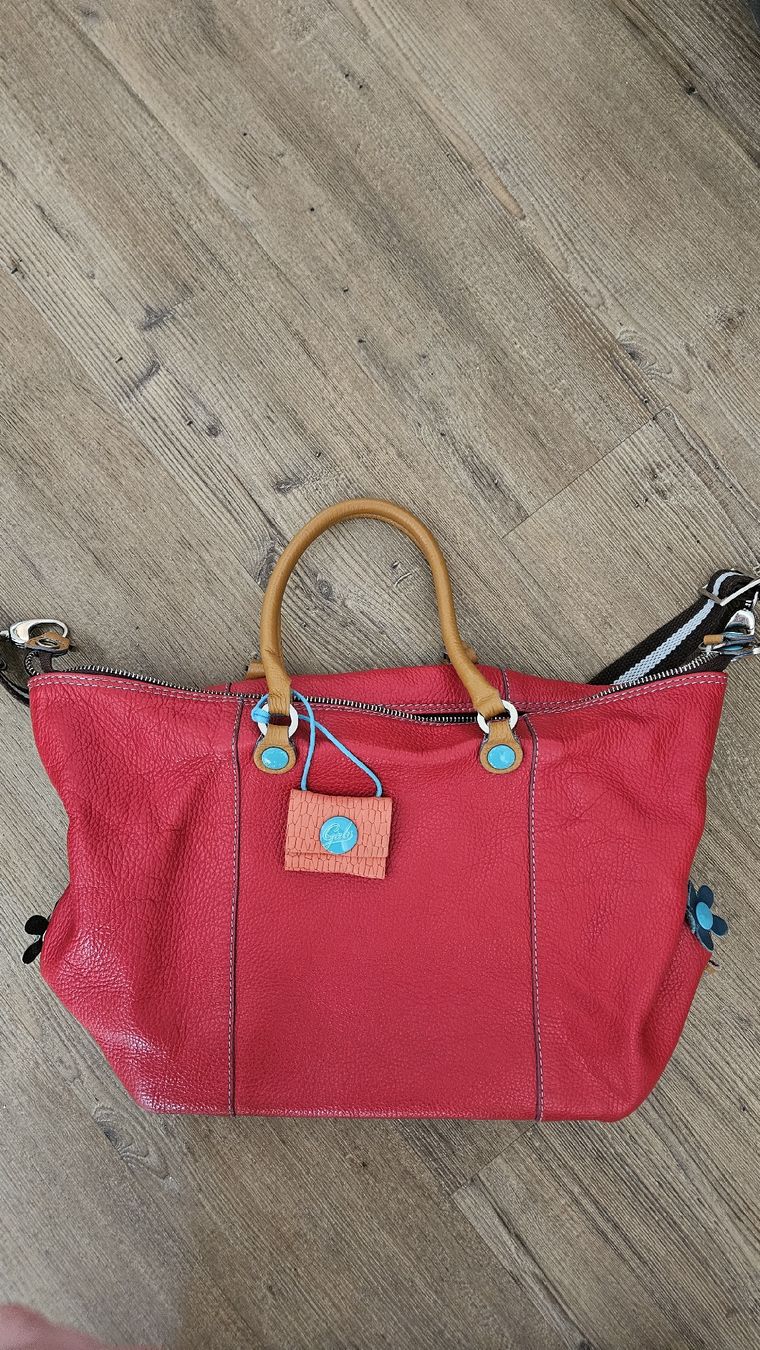 Gabs Borse da donna: Rote Gabs-Tasche – Usato da Gontenschwil venduto da Oetwil91