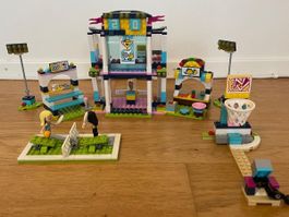 Lego Friends 41338 - Stephanies Sportstadion