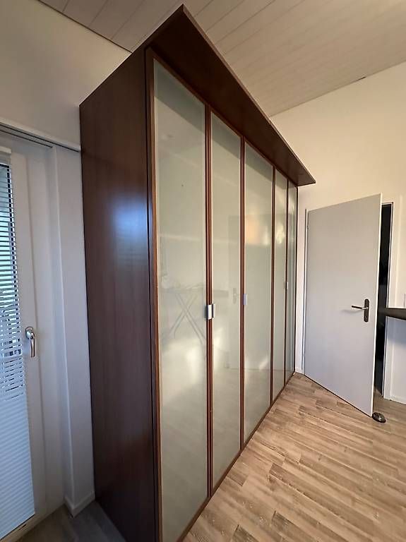 Armoires: Grosser Schrank von IKEA – D'occasion à Dornach par F.andrea 1