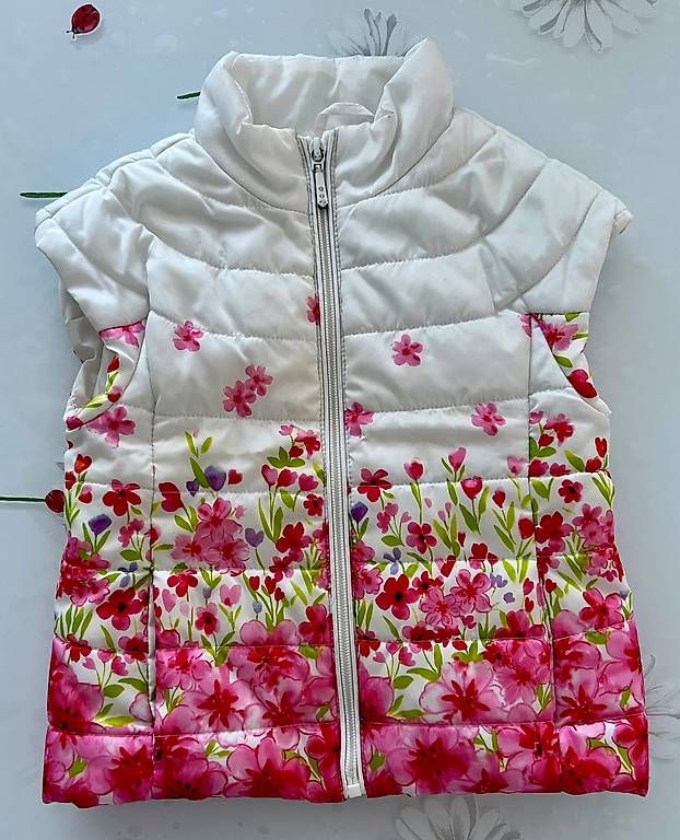 Jacken & Mäntel: Giacca smanicato bimba 2-3 anni – Gebraucht aus Paradiso von tir_2mpx