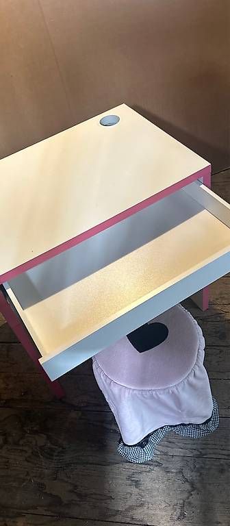 Ikea Tavoli da trucco: Ikea Kinderschminktisch – Usato da Burgdorf venduto da Mm.ju 1