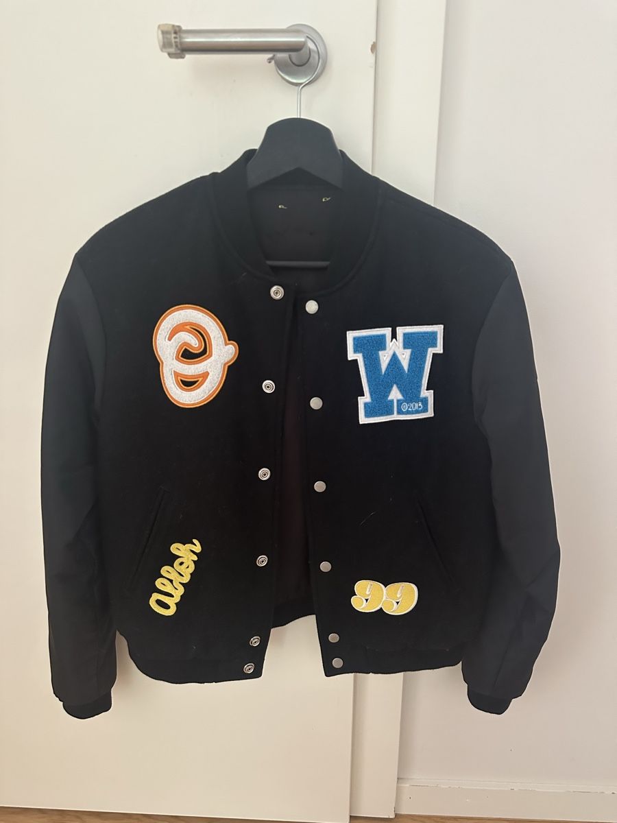 Off-White Jacken: Off-white jacket – Gebraucht aus Geneve von iri_dr5s
