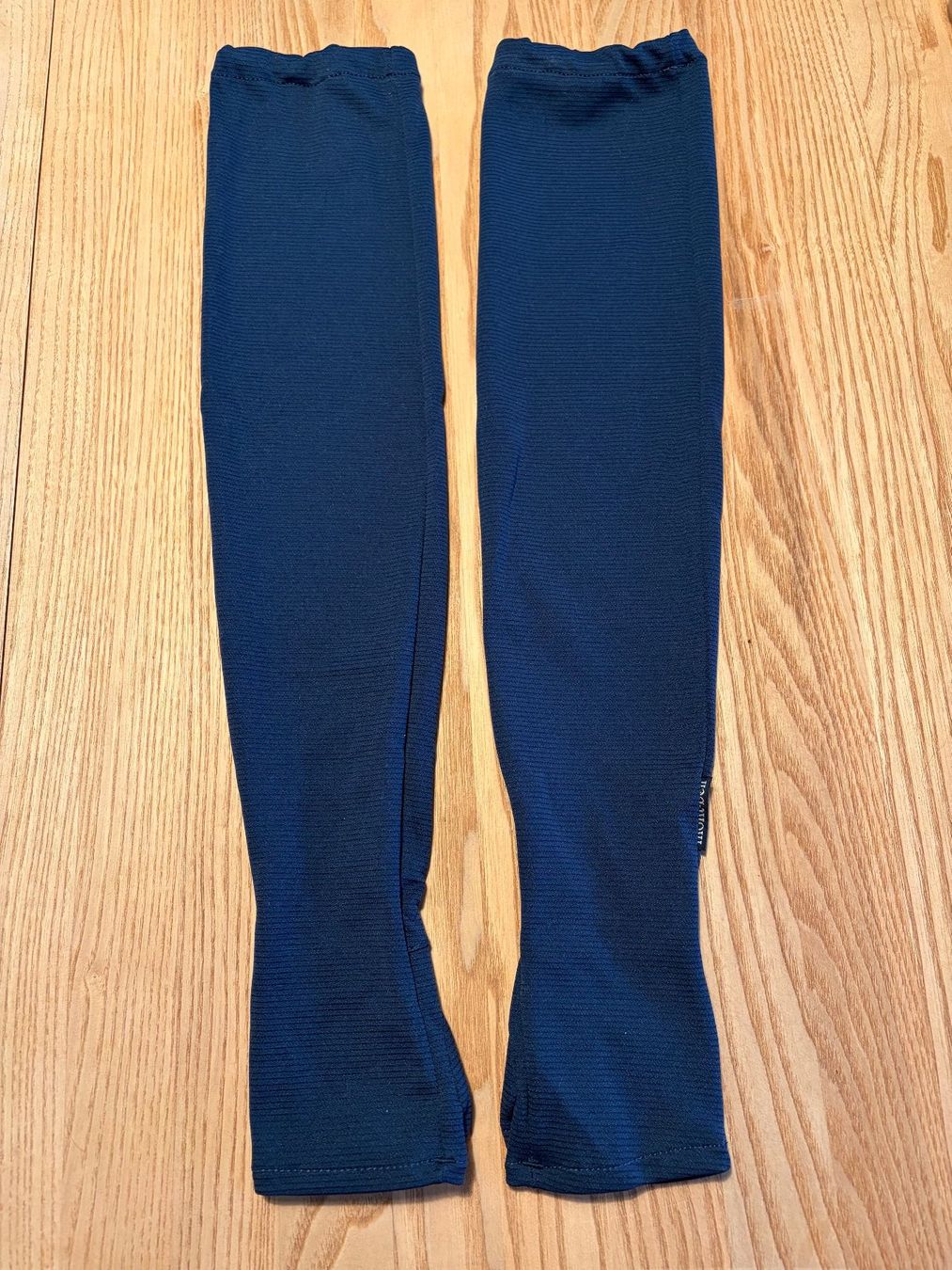 Guanti & manicotti: Montbell Armlinge, halben Handschuh, ca.50 cm lang – Usato da Rüschlikon venduto da Emma01 2