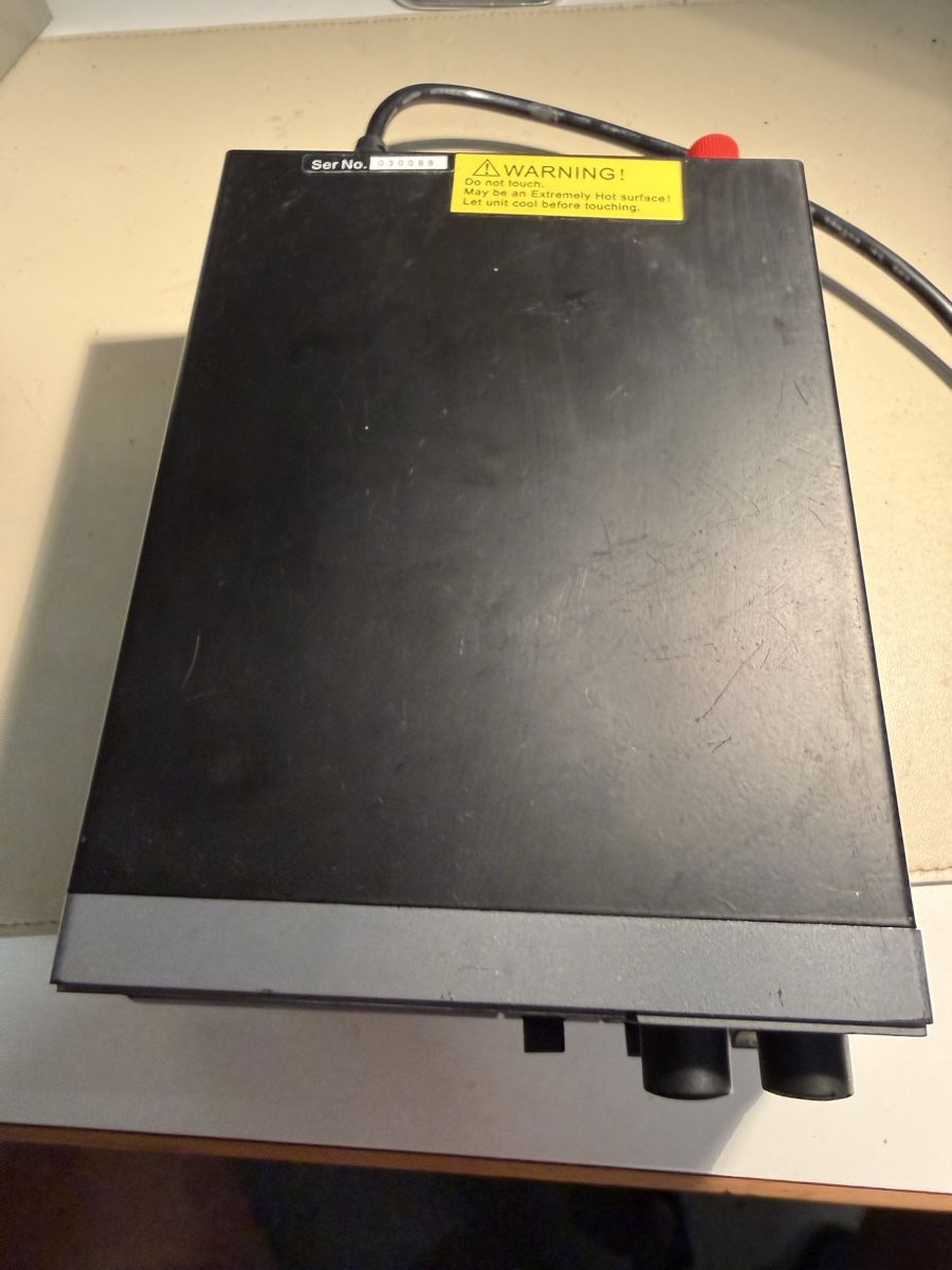 Radiocomunicazione: Netzteil Radiocom PS-30SW III 30A. – Usato da Zuzwil SG venduto da Stepwolf 2