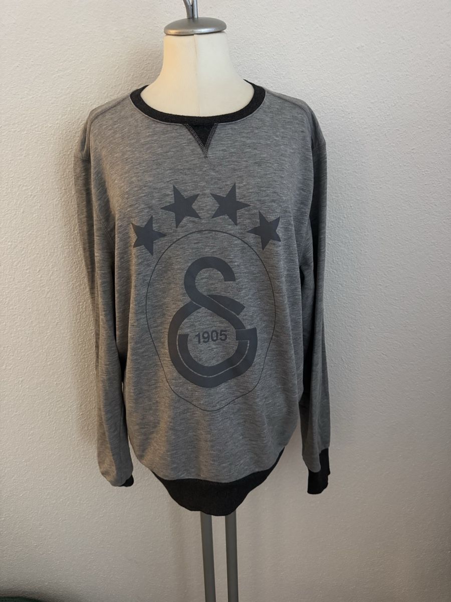 Maglioni & Felpe: GS Store Pullover XL, Top Zustand, Grau mit Logo! – Usato da Olten venduto da bir_k96n