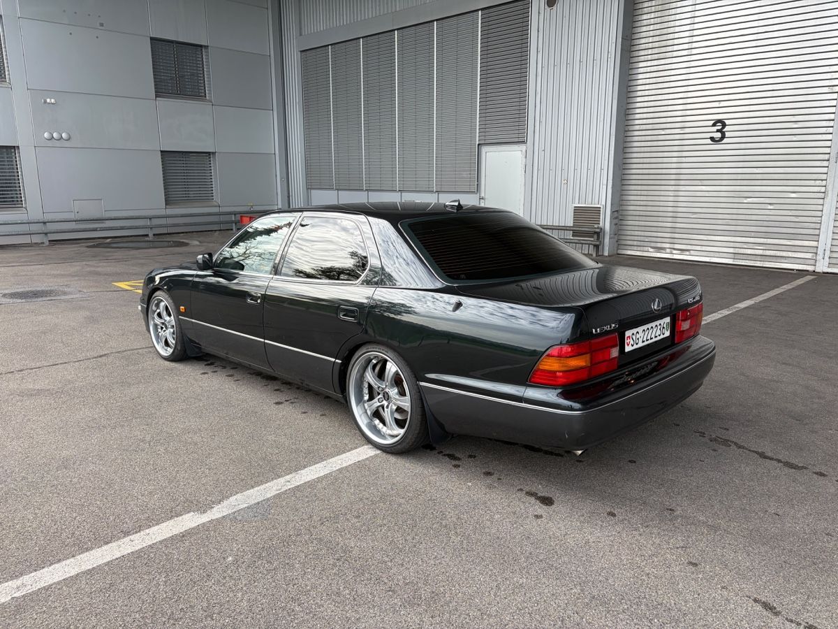 Lexus Autos: Lexus LS 400 V8 – D'occasion à Steinach par dd.grg 1