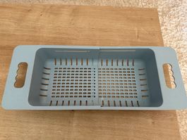 Ausziehbares Abtropfsieb für Spüle, grau