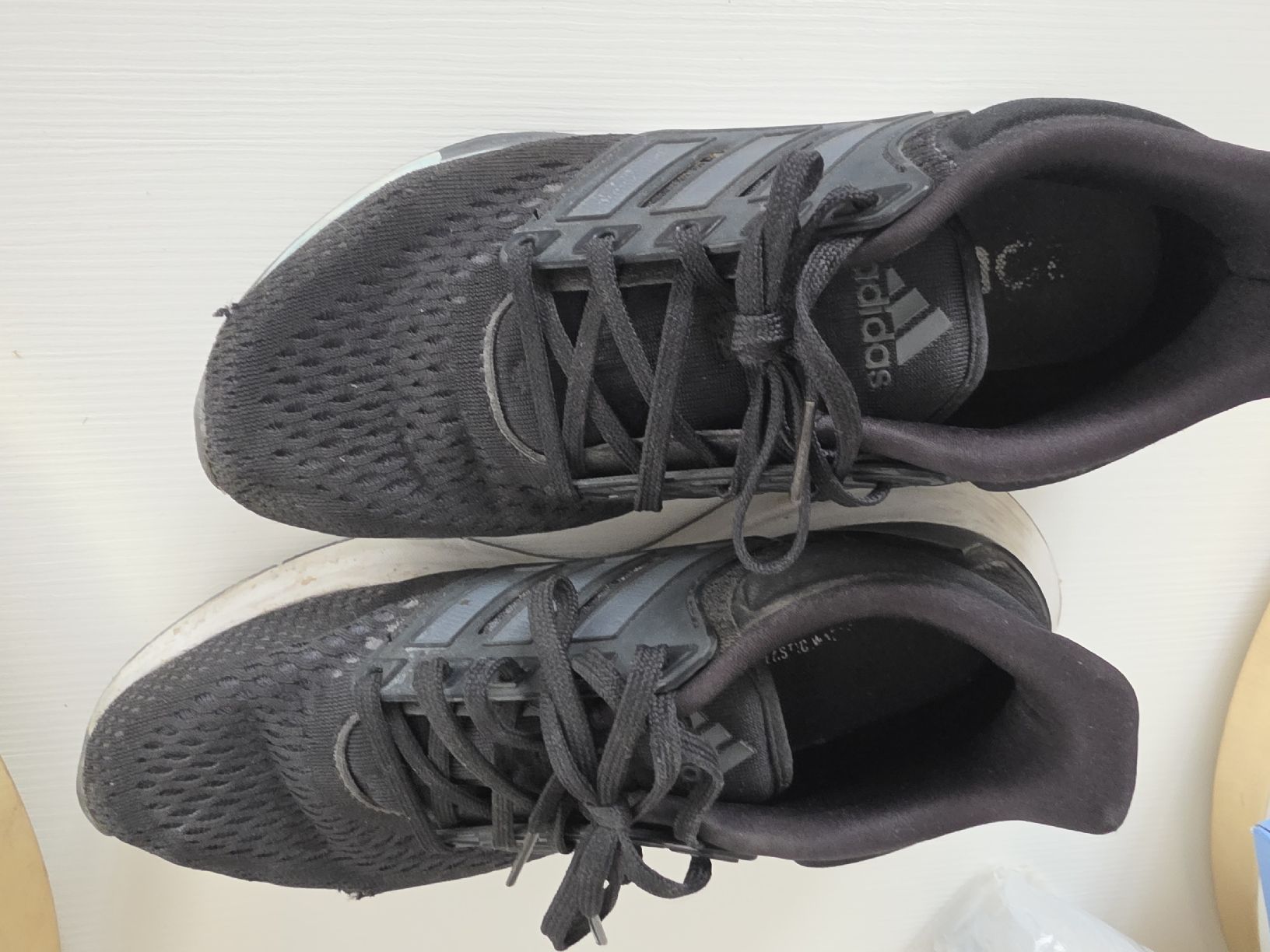 Scarpe da donna: Adidas – Usato da Moosleerau venduto da babynaz 1