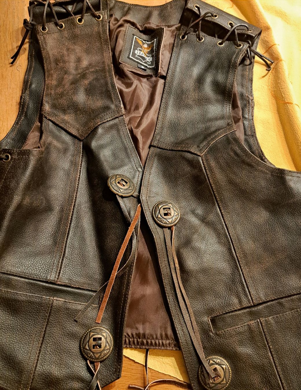 Gilets: Leder Gilet – D'occasion à unteraegeri par Marimari 3