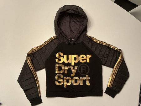 Kapuzenpullover, SUPERDRY, einfach GENIAL & wie NEU!