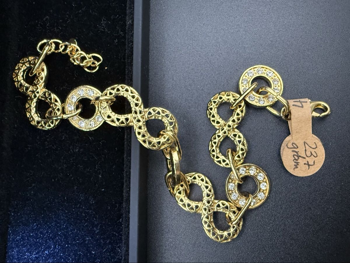 Bracciali & Braccialetti: Goldfarbenes Armband aus Stahl – Nuovo (secondo la descrizione) da Lamone venduto da LaCantinaMagica