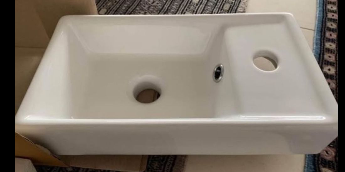Lavabi & lavandini: Lavabo Waschbecken Keramik – Nuovo e nell'imballaggio originale da Oberlunkhofen venduto da Pearl2022