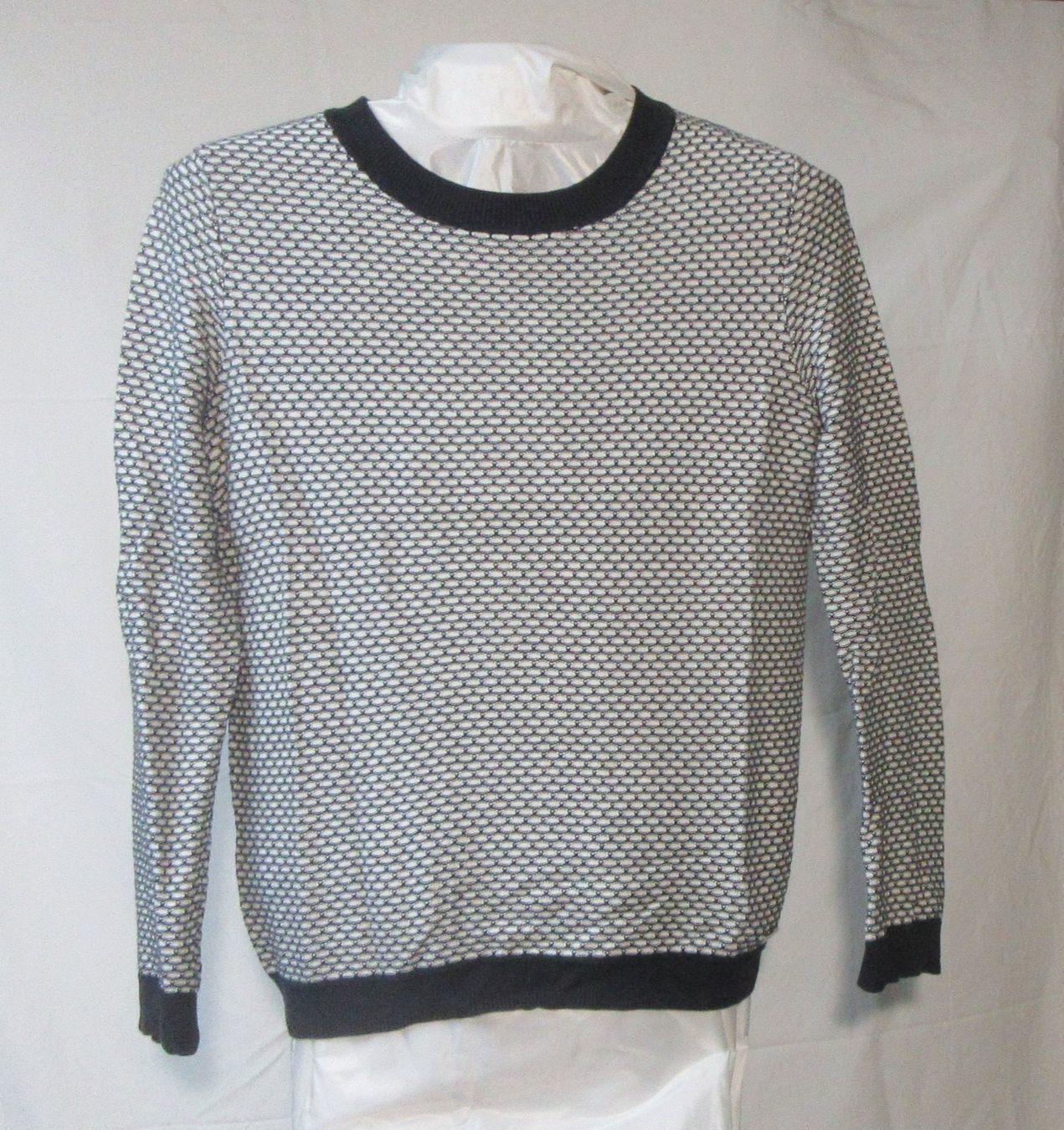 Esprit Pulls & Sweat-shirts: Pullover Esprit, weiss/dunkelblau – Neuf (Voir description) à Aesch BL par schastu