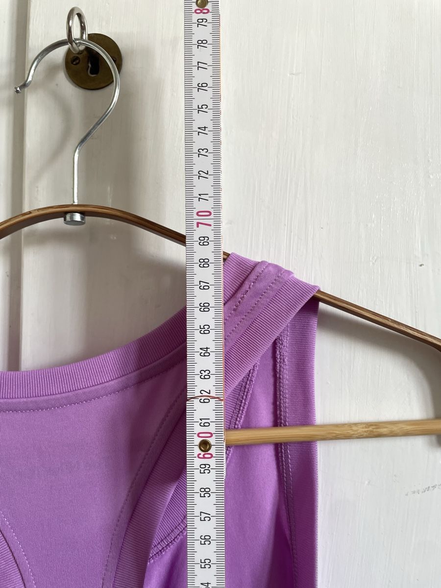 Nike Top: Sport Tanktop Violett S – Usato da Bremgarten AG venduto da fhr.11 3