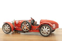 Bugatti Type 35 1925-1929 Metal Scale Model