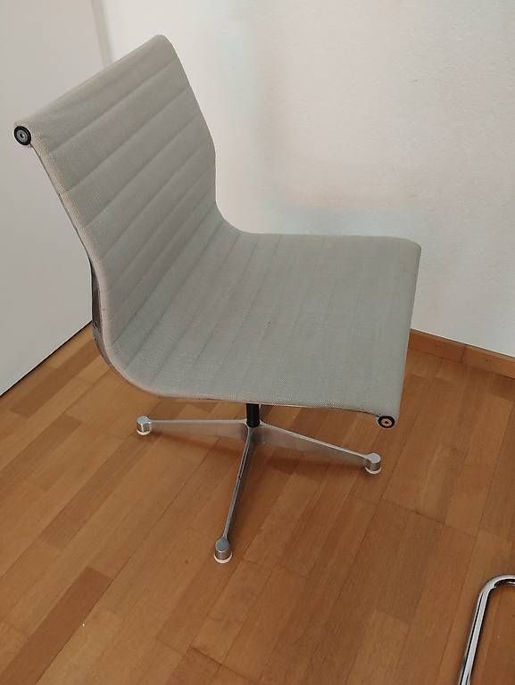 Herman Miller Sedie: Herman Miller Eames Chair – Usato da Zürich venduto da man_yz9m 2