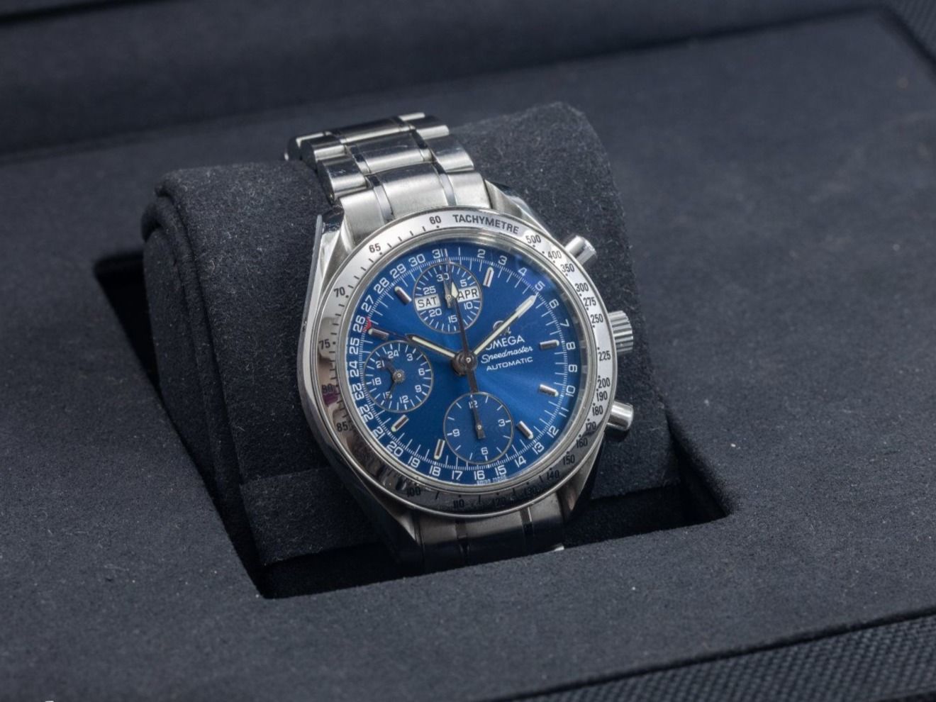 Omega Uhren: Omega Speedmaster triple date calendar full set – Gebraucht aus Genève von Hiakoo 1