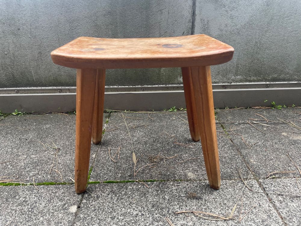Lot De 2 Anciens Tabourets En Bois Vintage - Longueur 40 Cm, Marron