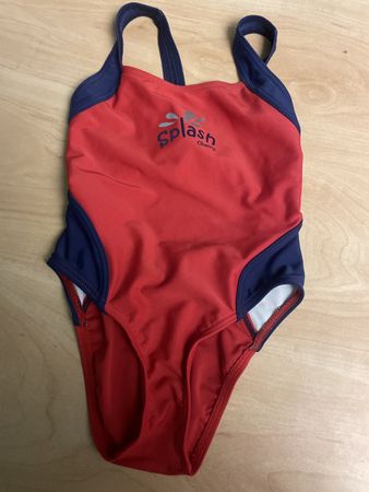 Neuer Migros Badeanzug Gr.104
