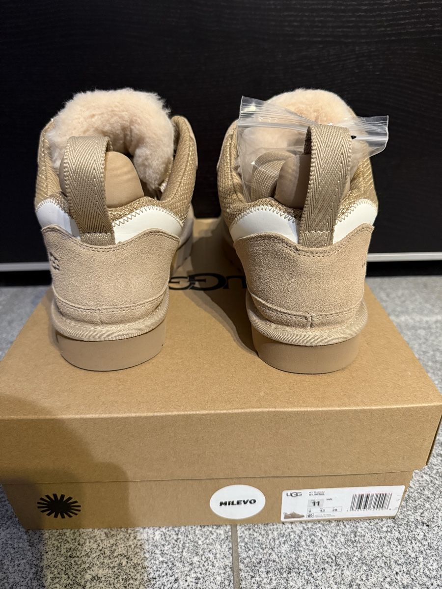 Ugg Scarpe da donna: UGG Lowmel sand Gr. 42 – Nuovo e nell'imballaggio originale da Schmerikon venduto da Rafail.w 4