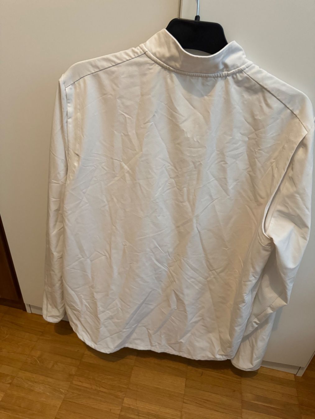 Nike Vestes: Nike Trainingsjacke, Weiss – D'occasion à kloten par Sneki5 1