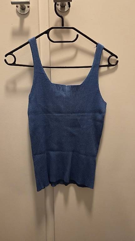 Mango Tops: Mango Top, M/38 – D'occasion à Bern par nigq 1