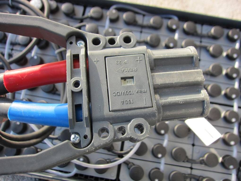 Akkus & Batterien: Staplerbatterie, Traktionsbatterie – Gebraucht aus Hämikon von Hochstapler99 5