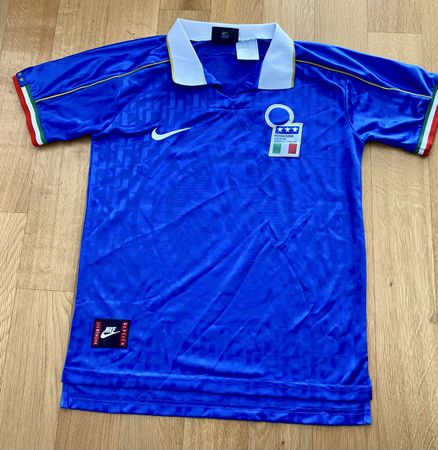 Italy 1995/1996 Home Jersey football - size S