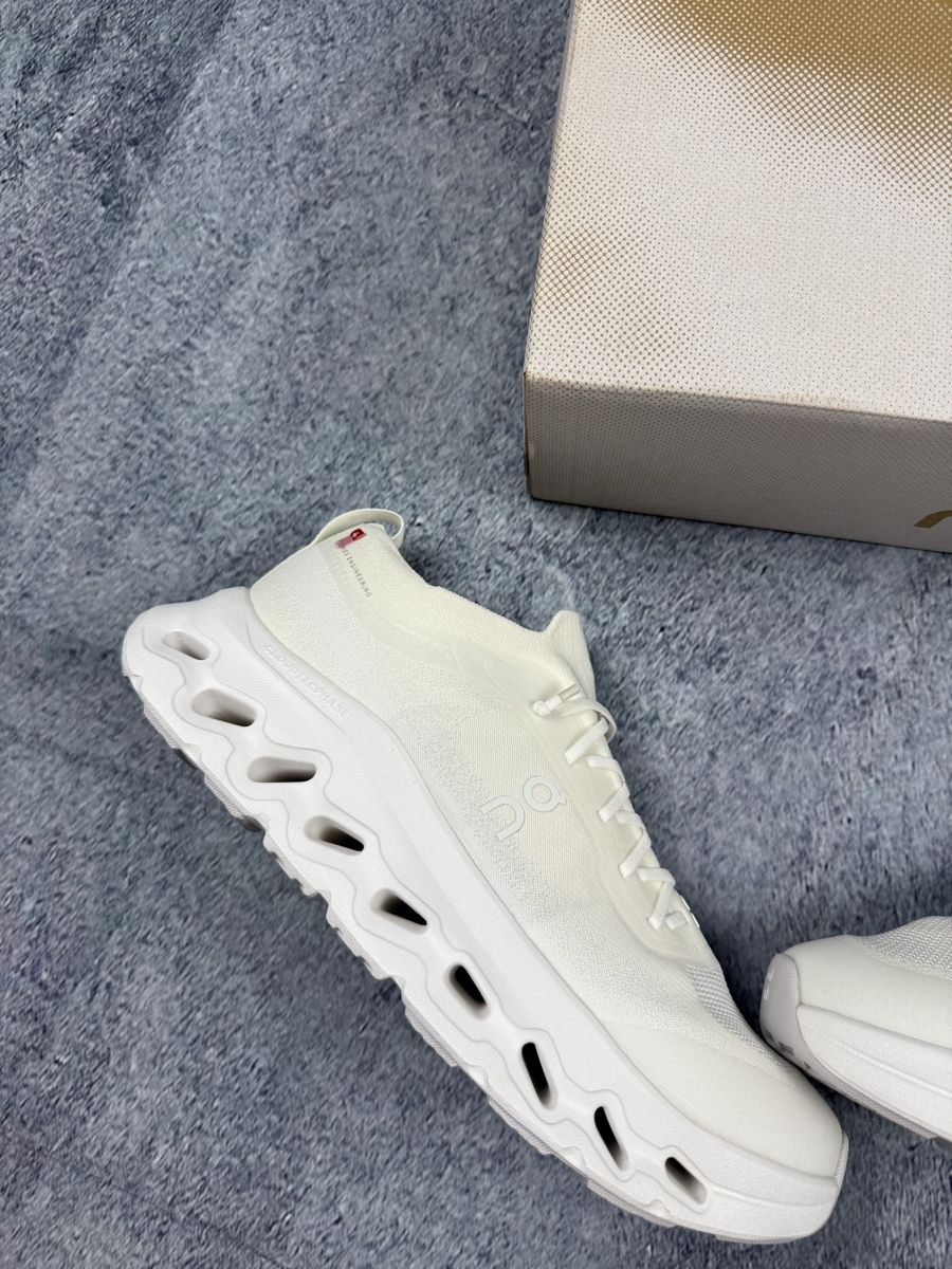 Chaussures hommes: 43 – Neuf (Voir description) à Luzern par kim221080 1
