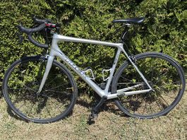 Trek Madone 6.2 H2 Carbon / Gr.58 / Mavic Carbon Felgen